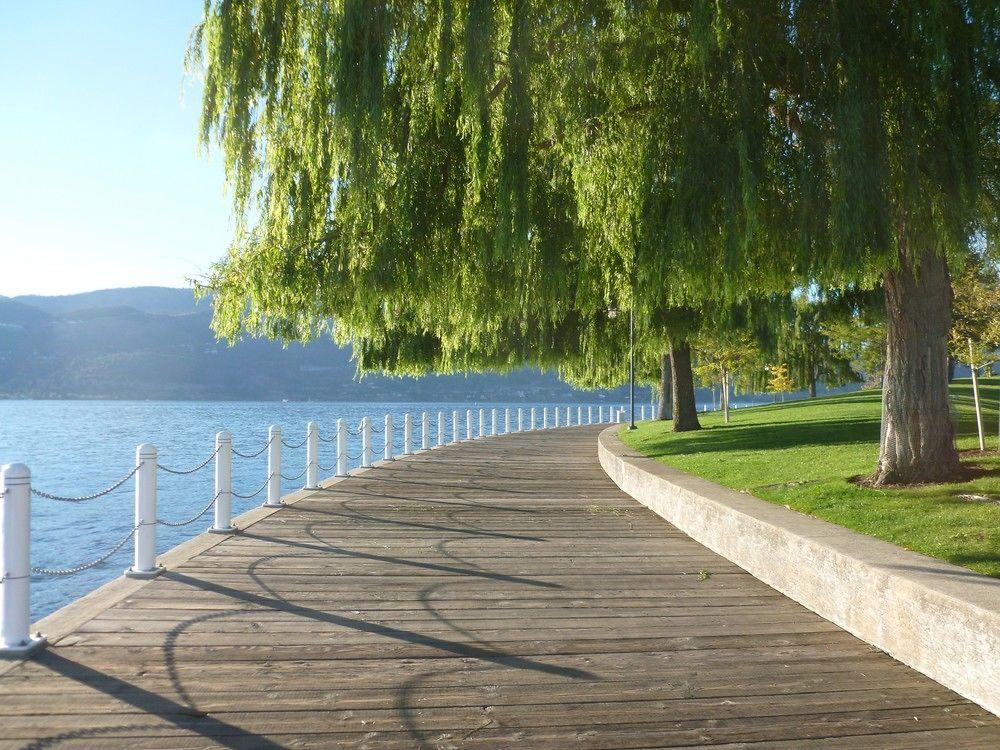 The Royal Kelowna - Bellstar Hotels & Resorts 외부 사진