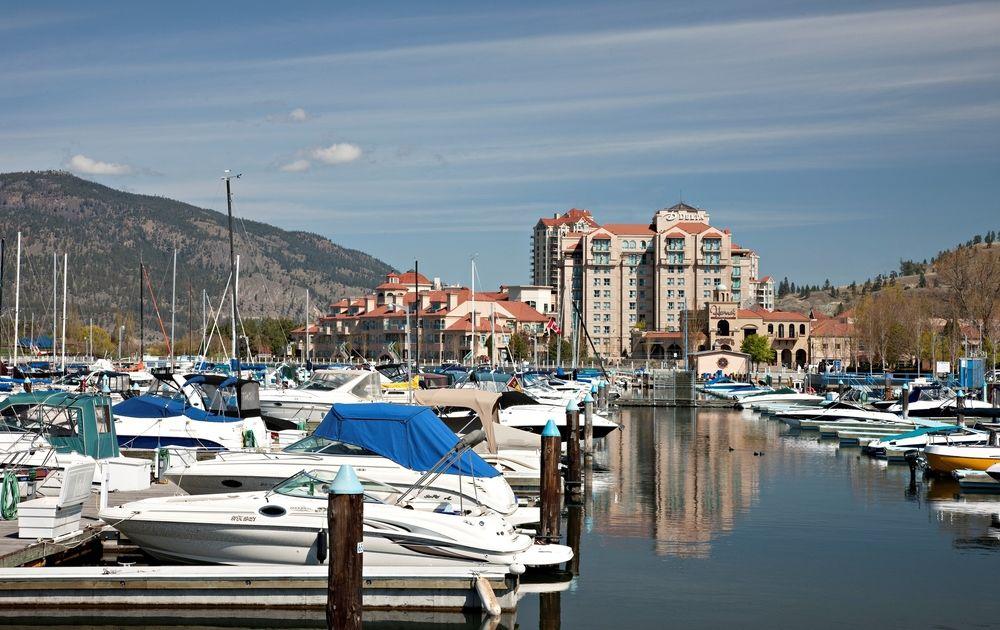 The Royal Kelowna - Bellstar Hotels & Resorts 외부 사진