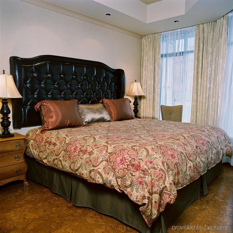 The Royal Kelowna - Bellstar Hotels & Resorts 객실 사진