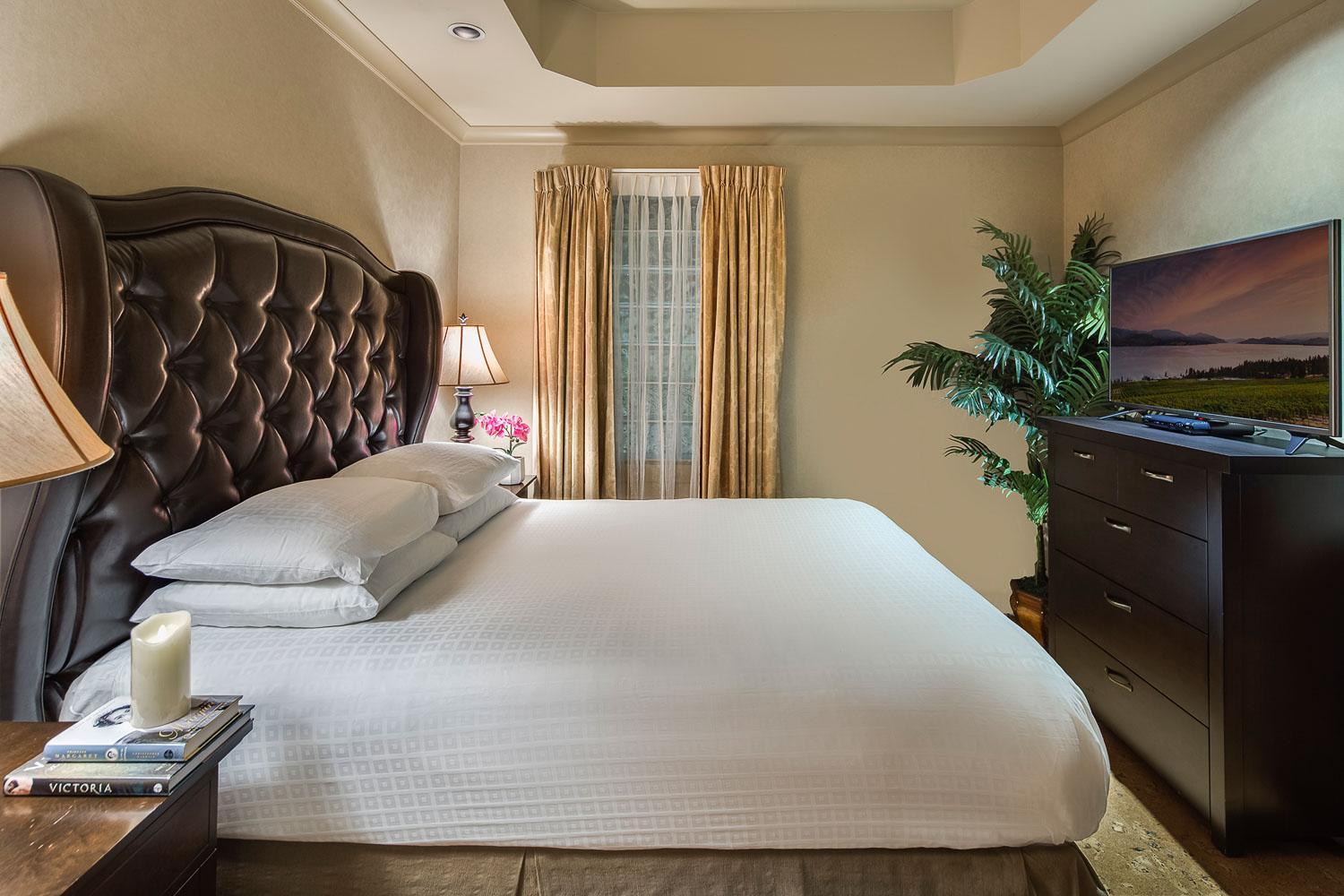 The Royal Kelowna - Bellstar Hotels & Resorts 외부 사진